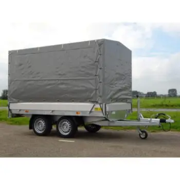 Aanhangwagen tandemasser met huif te huur