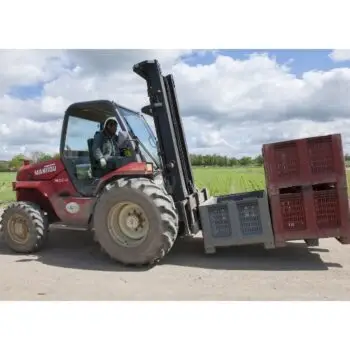 Heftruck ruwterrein 4x4 2500 kg huren