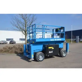 Schaarhoogwerker diesel 12 meter te huur